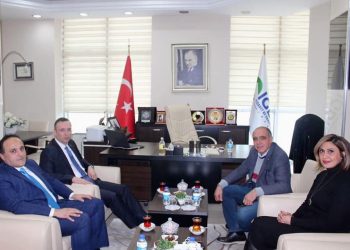 Sayın Yunis Koç odamız yönetim kurulu başkanı Kamil Arslan’ı ziyaret etti.