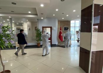 Iğdır Belediye Ekiplerine yapmış olduğu dezenfekte çalışmalarından dolayı teşekkür ederiz‬.