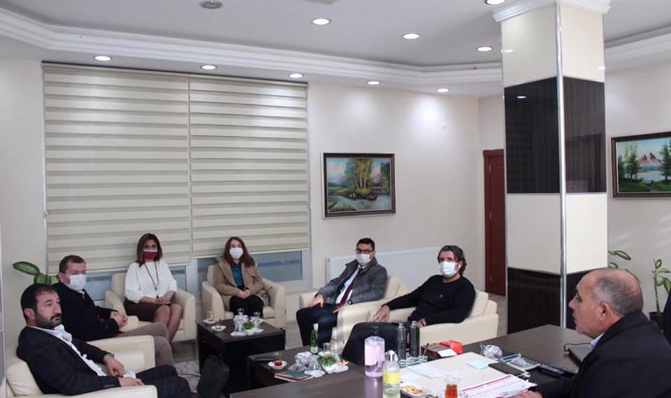 IĞDIR KAYISISINA KATMA DEĞER KAZANDIRMA VE TİCARİLEŞTİRME ÇALIŞMASI DEVAM EDİYOR…