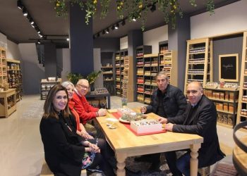 ARAS DOĞA KÖYÜ SHOW ROOM HİZMETE AÇILDI