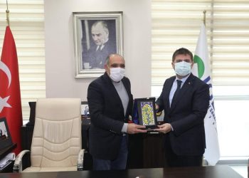 Sayın valimiz H. Engin Sarıibrahim, Odamız Yönetim kurulu Başkanı Kamil Arslan ‘ı ziyaret etti