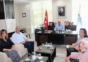 AYYILDIZ KADIN KOOPERATİFİNDEN ODAMIZ YÖNETİM KURULU BAŞKANINA ZİYARET..