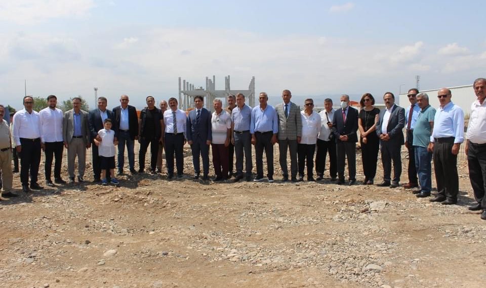 400 Kişiye İstihdam Sağlayacak Tekstil Fabrikasının Temeli Atıldı