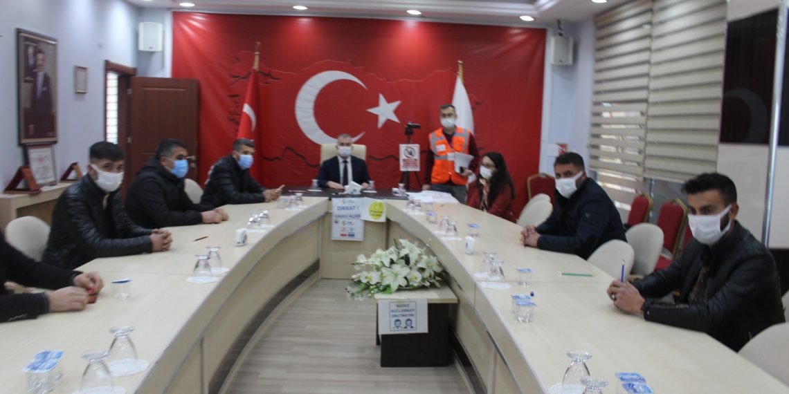 IĞDIR TİCARET VE SANAYİ ODASI (ITSO), TÜRKİYE ODALAR VE BORSALAR BİRLİĞİ(TOBB) VE TOBB MEYBEM A.Ş. İŞBİRLİĞİNDE GALERİCİLERE YÖNELİK MESLEKİ YETERLİLİK BELGESİ SINAVLARI YAPILDI.