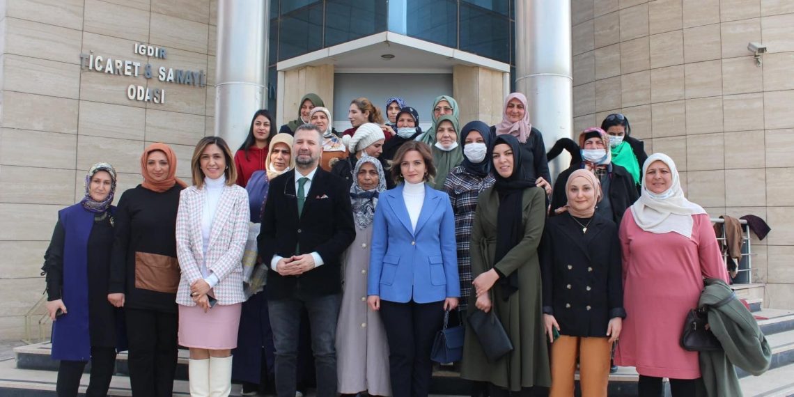 KADIN KOOPERATFİÇİLİĞİNDE YOL HARİTALARI EĞİTİMİ IĞDIR TİCARET VE SANAYİ ODASINDA BAŞLADI