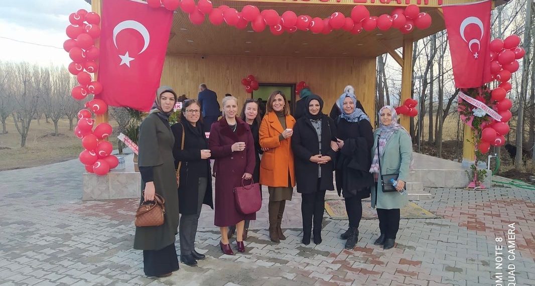 Ayyıldız Kadın Kooperatifinin Açılışı Yapıldı