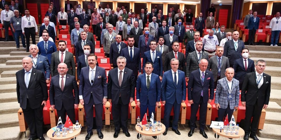 Odamız yönetim kurulu başkanı Kamil Arslan Organize Sanayi Bölgeleri Üst Kuruluşu (OSBÜK) 20. Olağan Genel Kurulu’na katıldı.