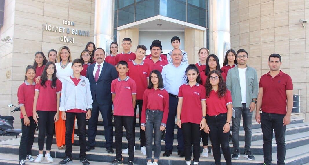 Ahilik haftası etkinlikleri kapsamında 70.yıl Cumhuriyet ve Teknik Anadolu Lisesi öğrencilerini ağırladık.