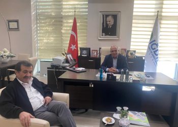 Odamız yönetim kurulu başkanlığına  güven tazeleyerek Yeniden Seçilen Odamız yönetim kurulu başkanı Kamil Arslan ‘a üyemiz  Kerim Yanık Hayırlı  olsun ziyaretinde bulundu