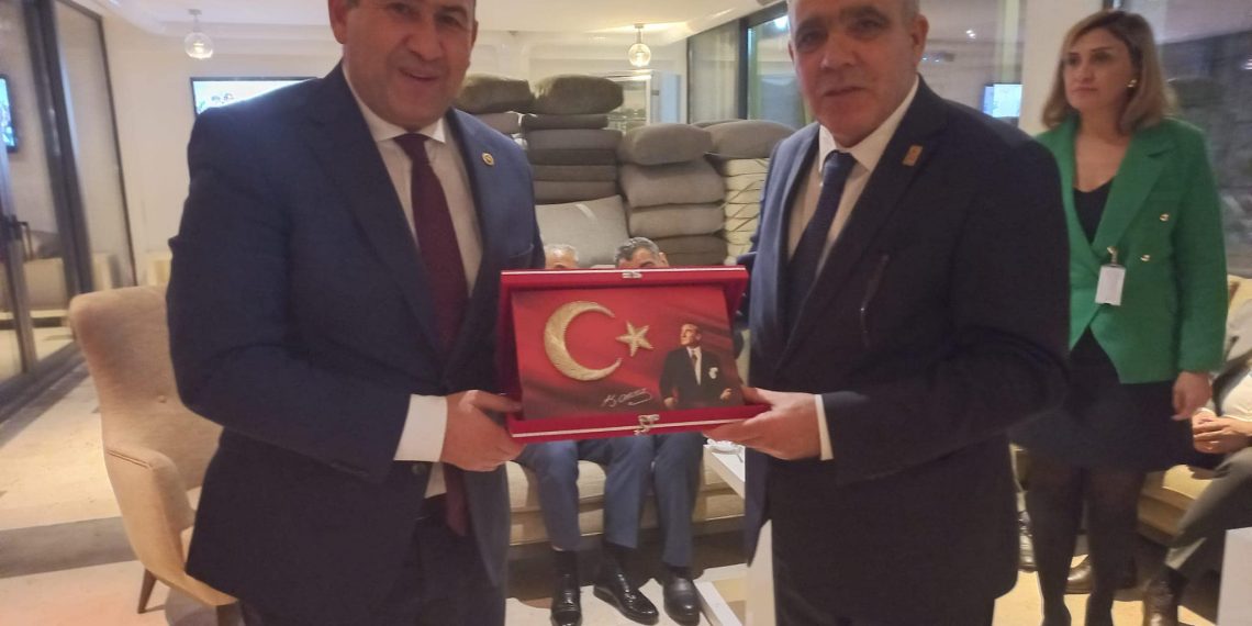 MHP MİLLETVEKİLİNE ZİYARET..