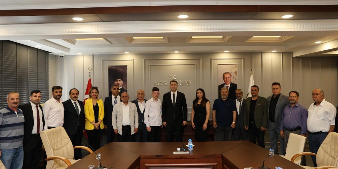 ❝Ahilik; Anadolu topraklarının ilim, irfan ve erdemle yoğrulmuş temel harcıdır.❞Vali Vekili Ömer Said Karakaş, “36. Ahilik Haftası” münasebetiyle Ahilik Haftası Kutlama Komitesi’ni kabul etti.