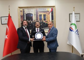 Iğdır Ticaret ve Sanayi Odası olağan Meclis Toplantısı, Valimiz Ercan Turan başkanlığında gerçekleşti.