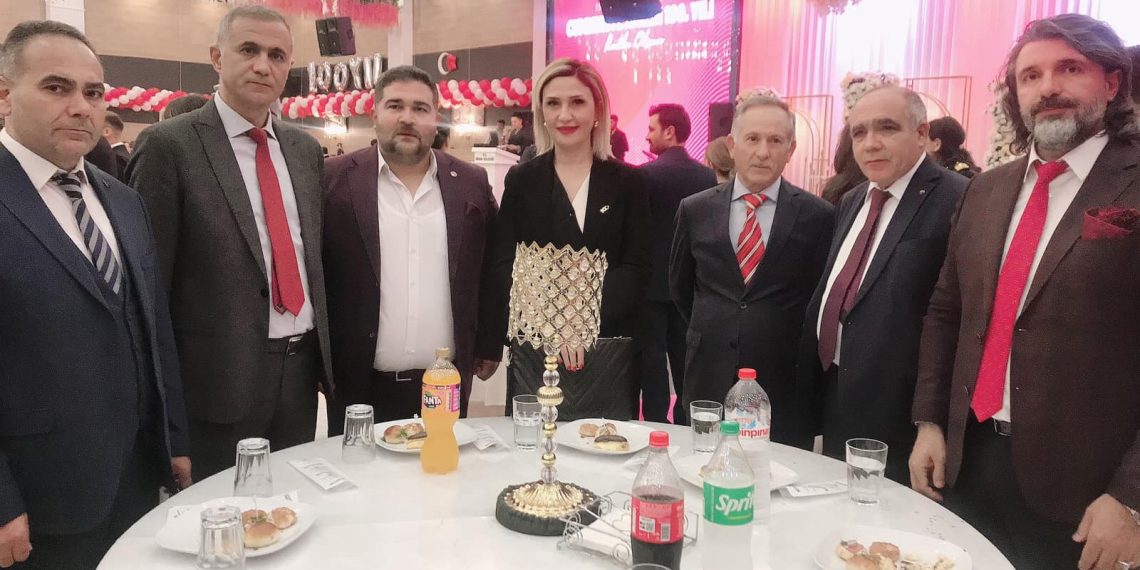 CUMHURİYET RESEPSİYONUNA KATILDIK