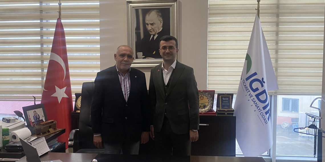 Saadet partisi belediye başkan adayı Necmettin Turan odamız yönetim kurulu başkanı Kamil Arslan’ı makamında ziyaret etti.