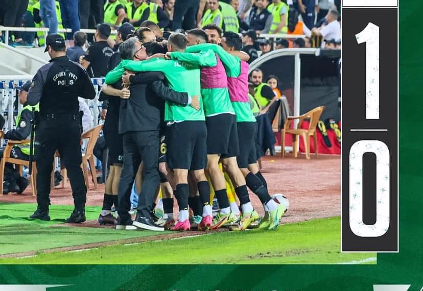 Iğdır FK, 2. Lig yükselme Play-Off final maçında 1461 Trabzon FK’yı 1-0 mağlup ederek 1. Lig’e yükselen son takım oldu TEBRİKLER @igdirspororg #1.ligığdıraçokyakıştı