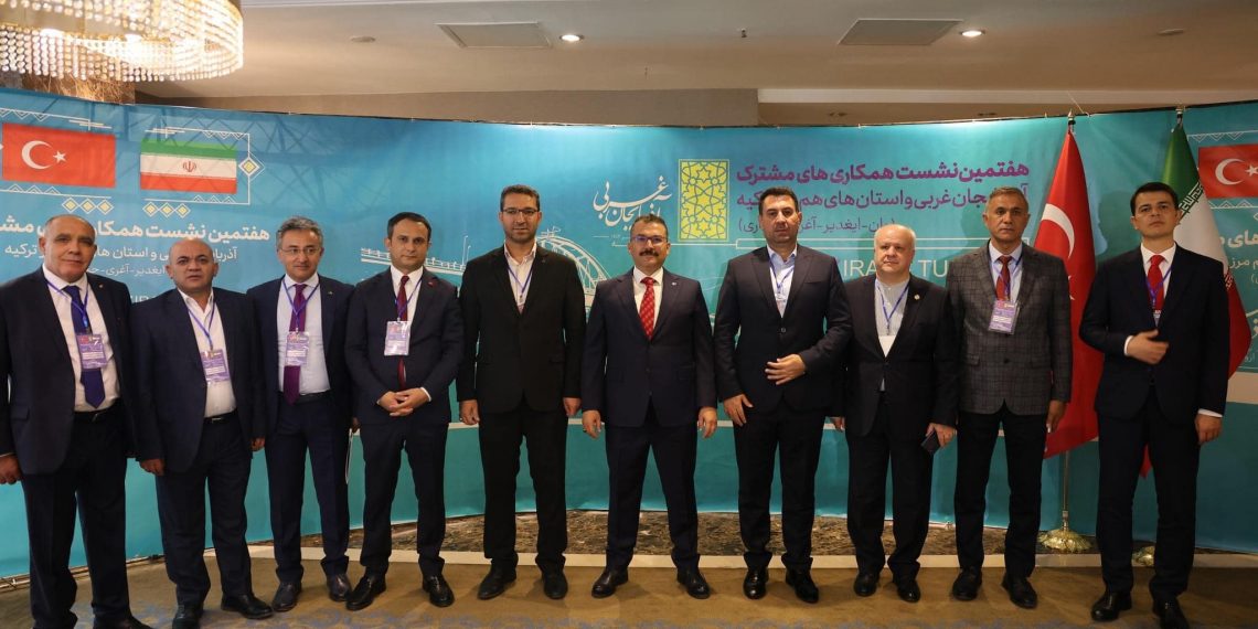 7’nci Türkiye İran Sınır İlleri İşbirliği Toplantısı, İran’ın Urmiye şehrinin ev sahipliğinde gerçekleştirildi.