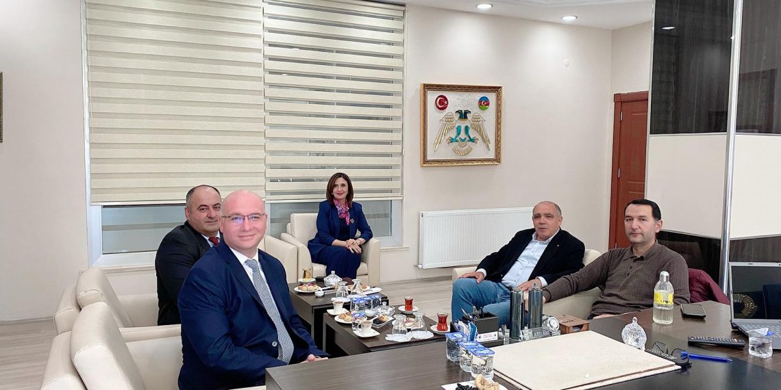 TUZLUCA ZİRAAT BANKASI MÜDÜRÜNDEN ZİYARET..