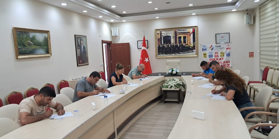 IĞDIR TİCARET VE SANAYİ ODASI (ITSO), TÜRKİYE ODALAR VE BORSALAR BİRLİĞİ(TOBB) VE TOBB MEYBEM A.Ş. İŞBİRLİĞİNDE GALERİCİLERE YÖNELİK MESLEKİ YETERLİLİK BELGESİ SINAVLARI YAPILDI