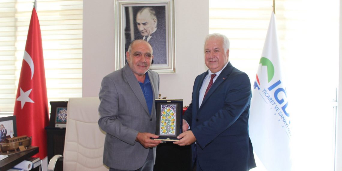 DİLUCU GÜMRÜK MÜDÜRÜNDEN VEDA ZİYARETİ..